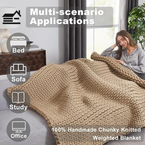 Hand-Knit Chunky Weighted Blanket - Image 5